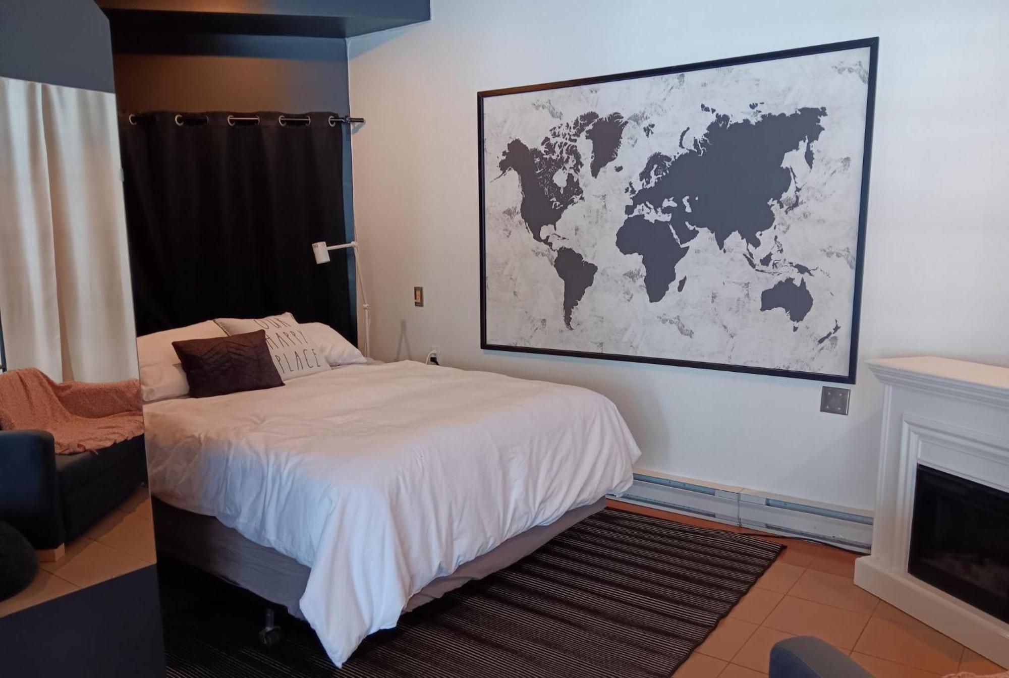 Appartement Loft Avec Vue A 180 Degre à Louiseville Extérieur photo